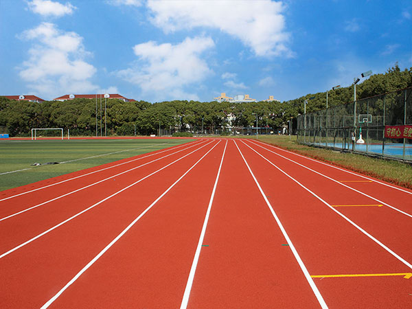 塑膠跑道四大基礎(chǔ)注意事項(xiàng)